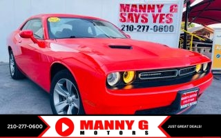 2020 Dodge Challenger SXT RWD photo