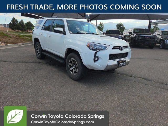2022 Toyota 4Runner TRD Off Road 4WD photo