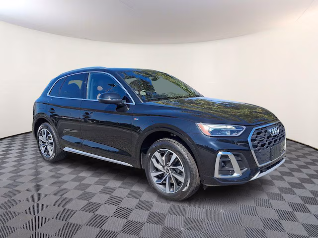 2023 Audi Q5 S line Premium AWD photo