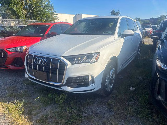 2023 Audi Q7 Premium AWD photo