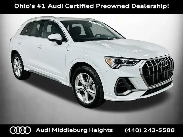 2023 Audi Q3 S line Premium Plus AWD photo
