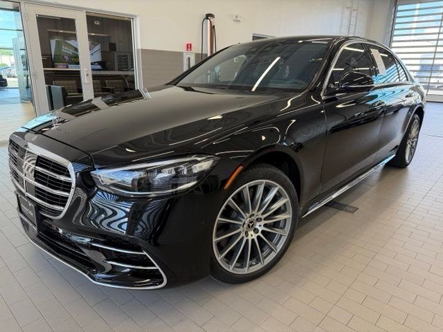 2023 Mercedes-Benz S-Class S 580 AWD photo