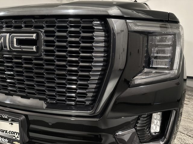 2023 GMC Yukon Denali Ultimate 4WD photo