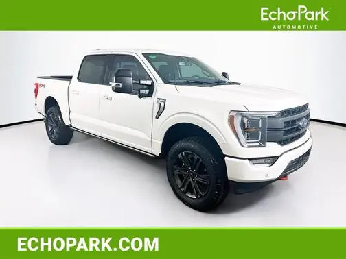 2023 Ford F-150 LARIAT 4WD photo