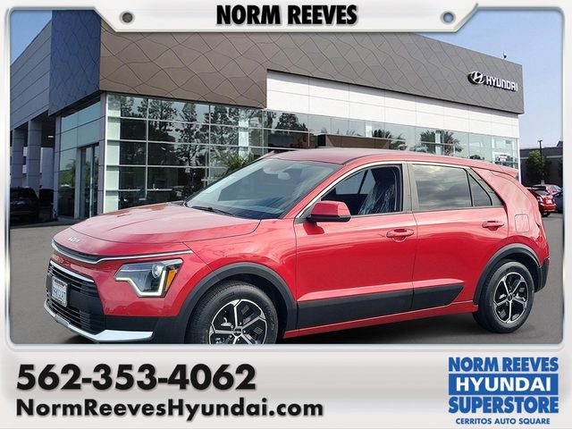 2023 Kia Niro LX FWD photo