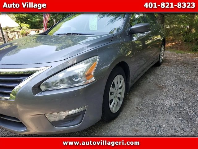 2015 Nissan Altima 2.5 S FWD photo