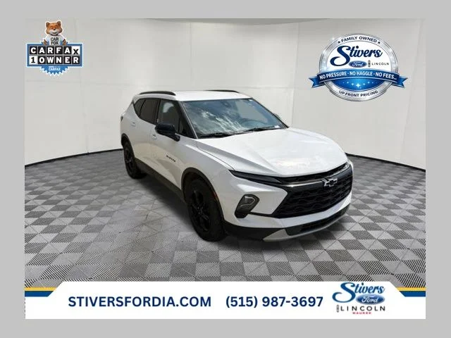 2023 Chevrolet Blazer LT AWD photo
