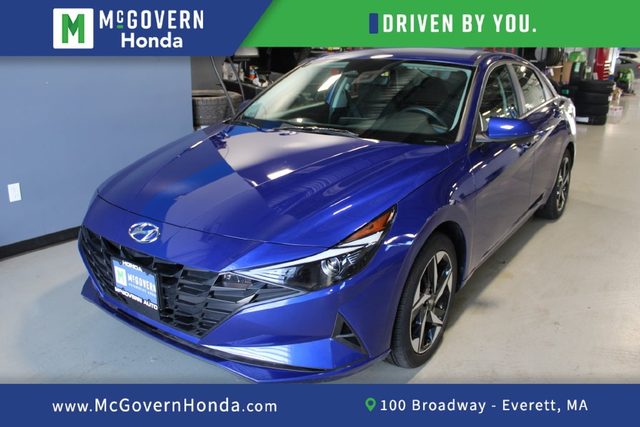 2023 Hyundai Elantra SEL FWD photo