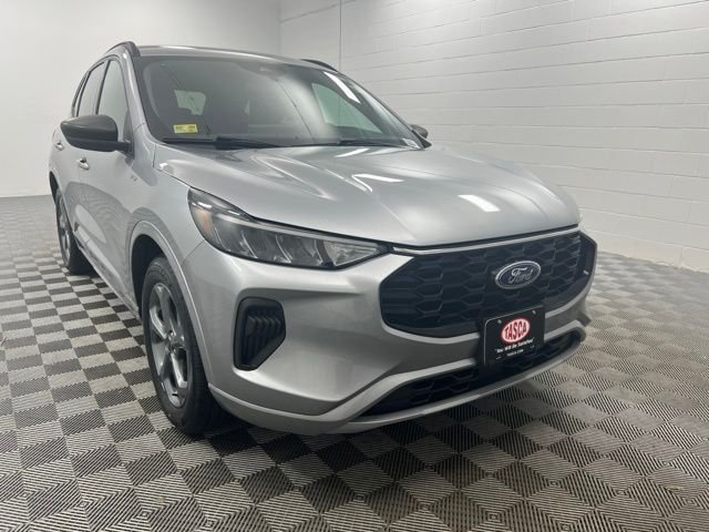 2023 Ford Escape ST-Line AWD photo