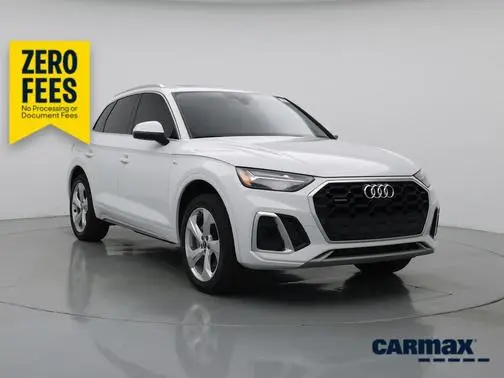 2023 Audi Q5 S line Premium Plus AWD photo