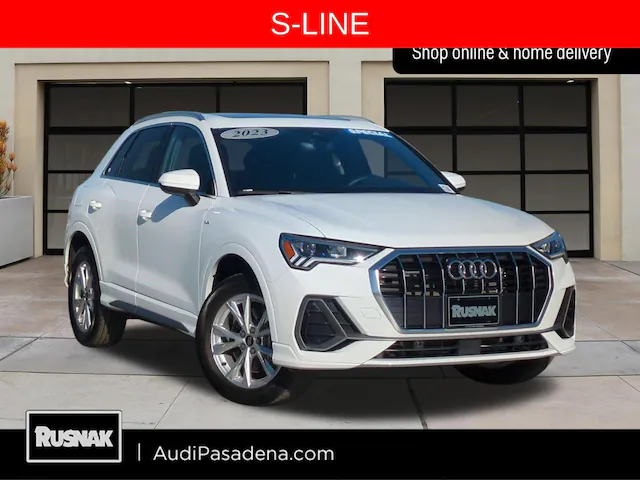 2023 Audi Q3 S line Premium AWD photo