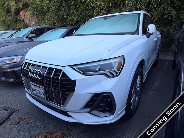 2023 Audi Q3 S line Premium AWD photo