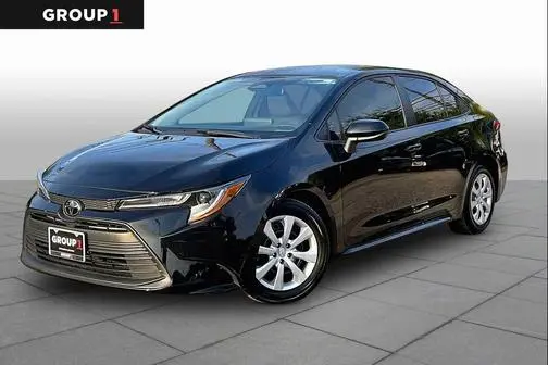 2023 Toyota Corolla LE FWD photo