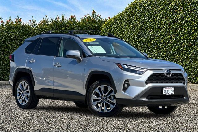 2023 Toyota RAV4 XLE Premium FWD photo