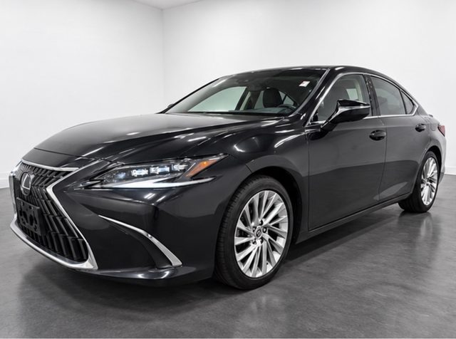 2023 Lexus ES ES 350 Ultra Luxury FWD photo