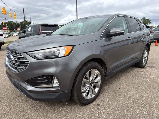 2023 Ford Edge Titanium AWD photo