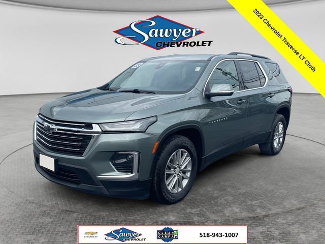2023 Chevrolet Traverse LT Cloth AWD photo