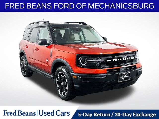 2023 Ford Bronco Sport Outer Banks 4WD photo