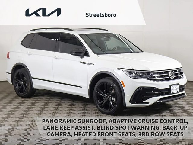 2023 Volkswagen Tiguan SE R-Line Black FWD photo
