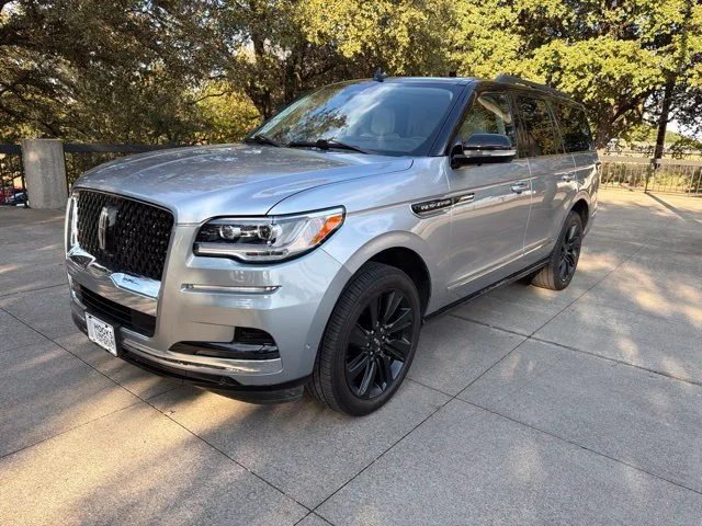 2023 Lincoln Navigator Black Label 4WD photo