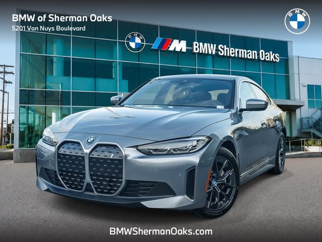 2023 BMW i4 eDrive40 RWD photo