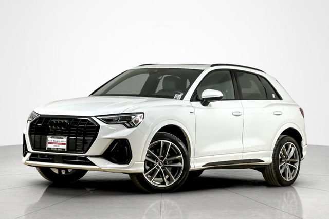 2023 Audi Q3 S line Premium AWD photo