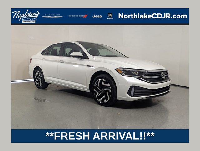 2023 Volkswagen Jetta SEL FWD photo