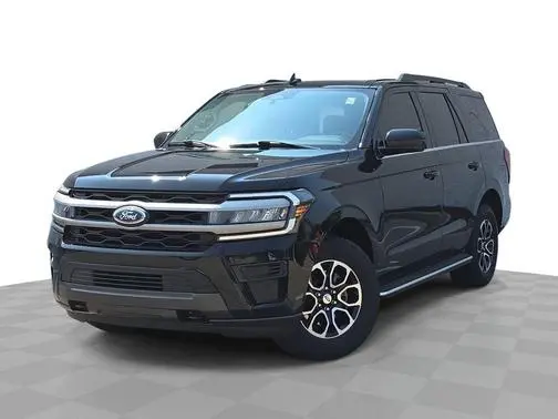 2023 Ford Expedition XLT 4WD photo