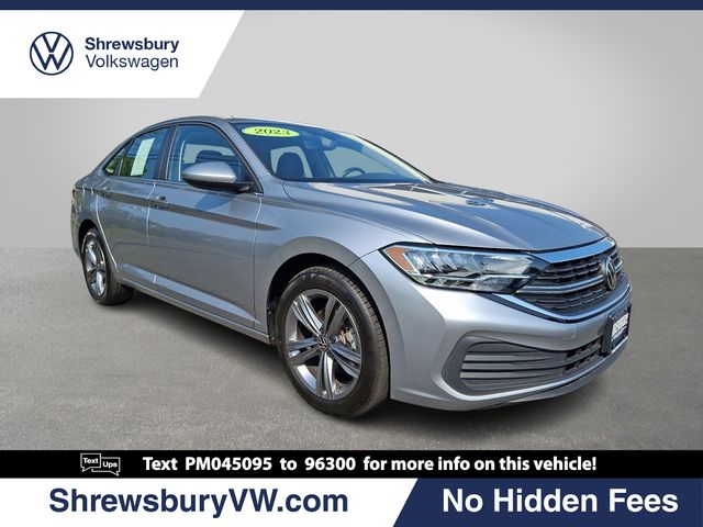 2023 Volkswagen Jetta SE FWD photo