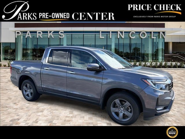 2023 Honda Ridgeline RTL-E AWD photo
