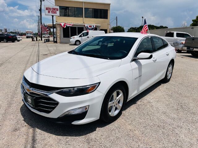 2021 Chevrolet Malibu LS FWD photo