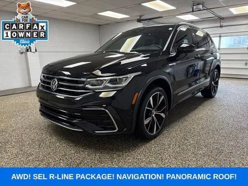 2023 Volkswagen Tiguan SEL R-Line AWD photo