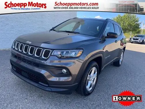 2023 Jeep Compass Latitude 4WD photo