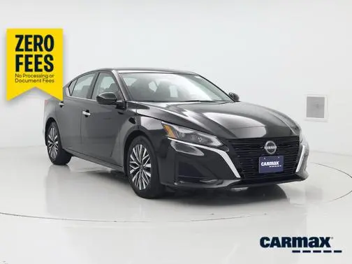 2023 Nissan Altima 2.5 SV FWD photo