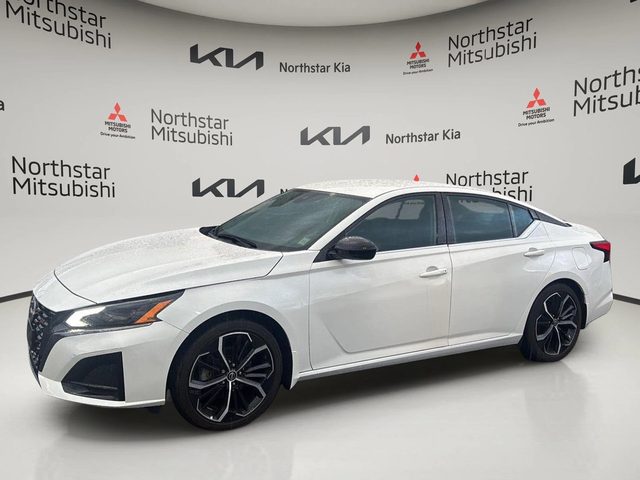 2023 Nissan Altima 2.5 SR FWD photo