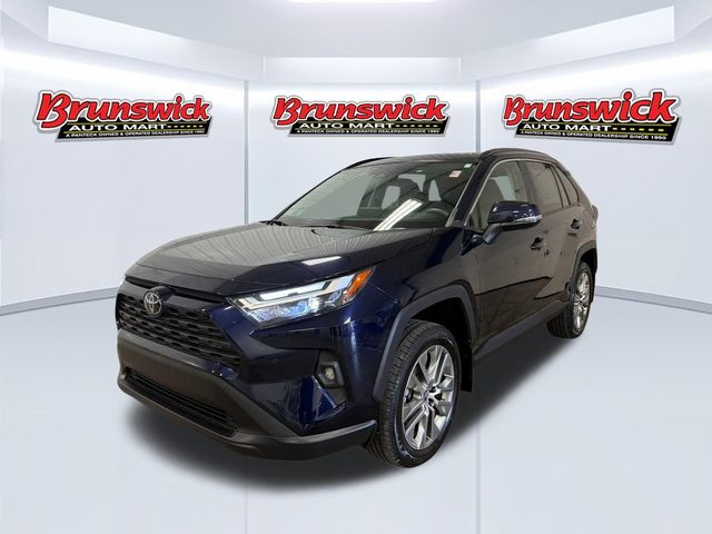 2023 Toyota RAV4 XLE Premium AWD photo