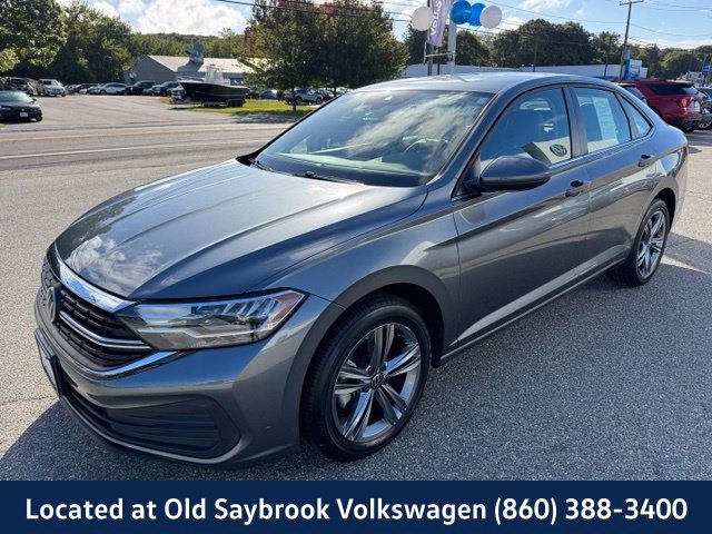 2023 Volkswagen Jetta SE FWD photo
