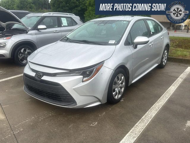 2023 Toyota Corolla LE FWD photo