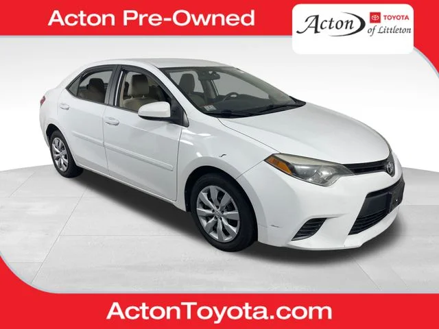 2015 Toyota Corolla LE FWD photo