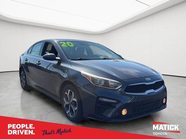 2020 Kia Forte LXS FWD photo
