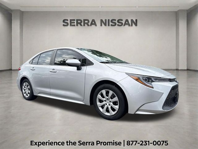 2022 Toyota Corolla LE FWD photo