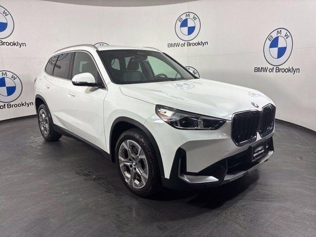 2023 BMW X1 xDrive28i AWD photo