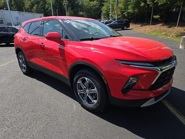 2023 Chevrolet Blazer LT AWD photo