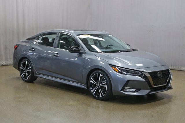 2023 Nissan Sentra SR FWD photo