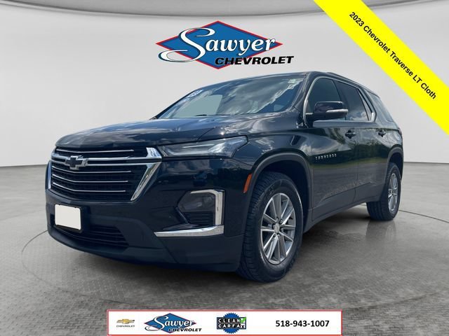 2023 Chevrolet Traverse LT Cloth AWD photo