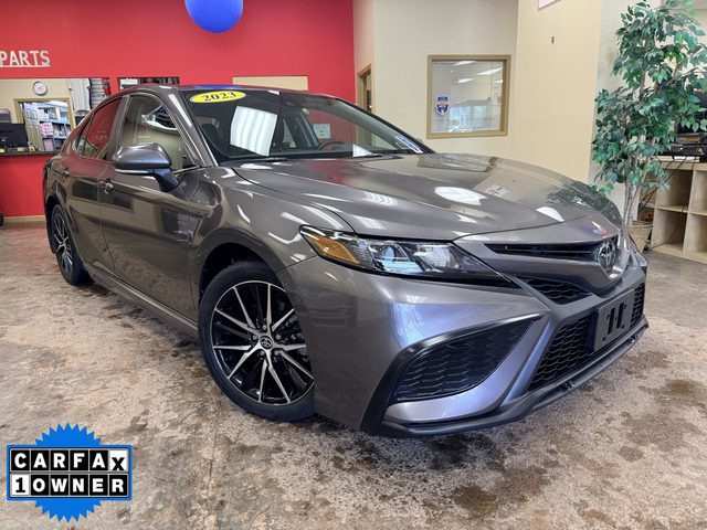 2023 Toyota Camry SE FWD photo