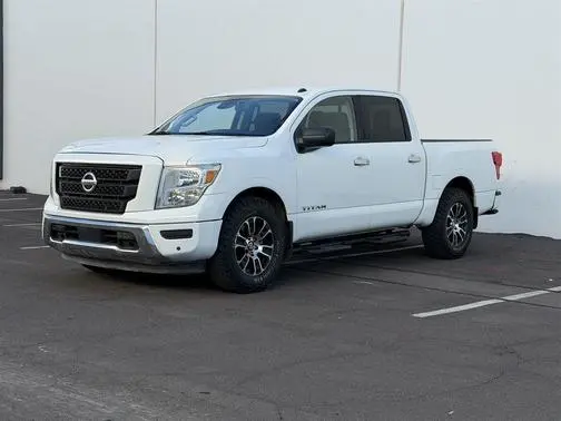 2021 Nissan Titan SV RWD photo