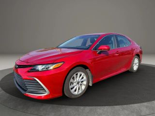 2023 Toyota Camry LE FWD photo