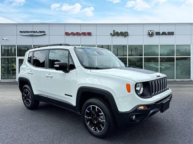 2023 Jeep Renegade Upland 4WD photo