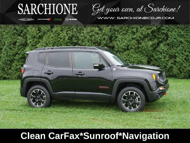 2023 Jeep Renegade Trailhawk 4WD photo